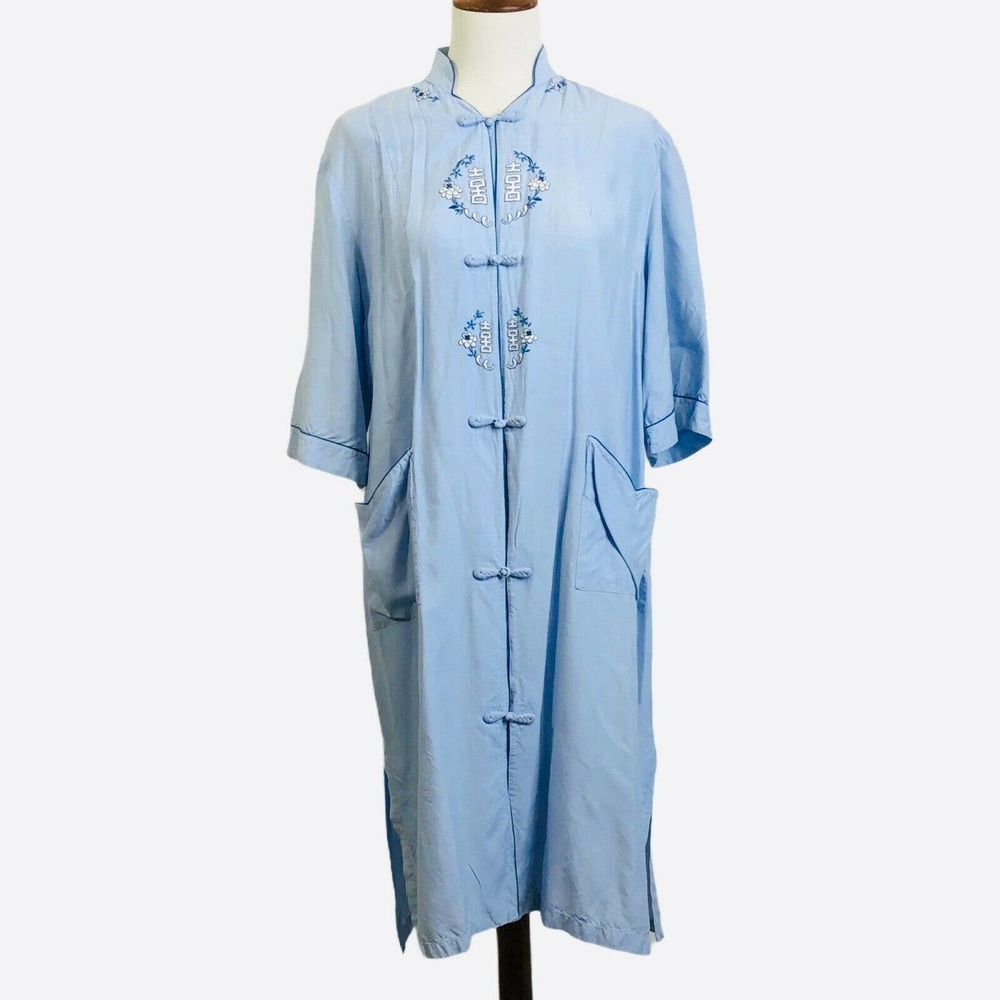 Vintage Mandarin Fashions Kimono Robe - Picture 2 of 14